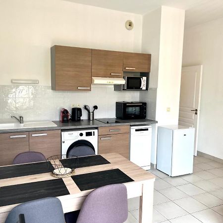 Lrx-0049 - Appartement Avec Exterieur Aytré Esterno foto