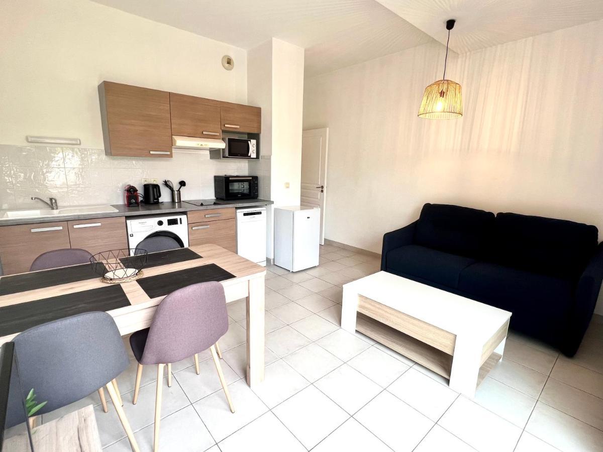 Lrx-0049 - Appartement Avec Exterieur Aytré Esterno foto