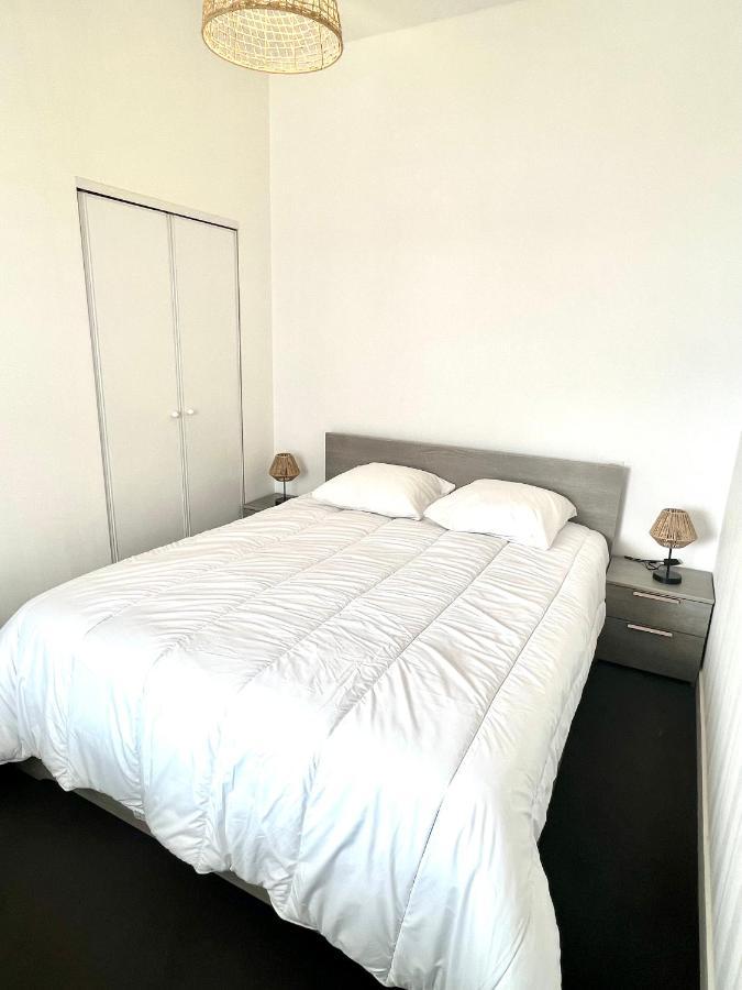 Lrx-0049 - Appartement Avec Exterieur Aytré Esterno foto